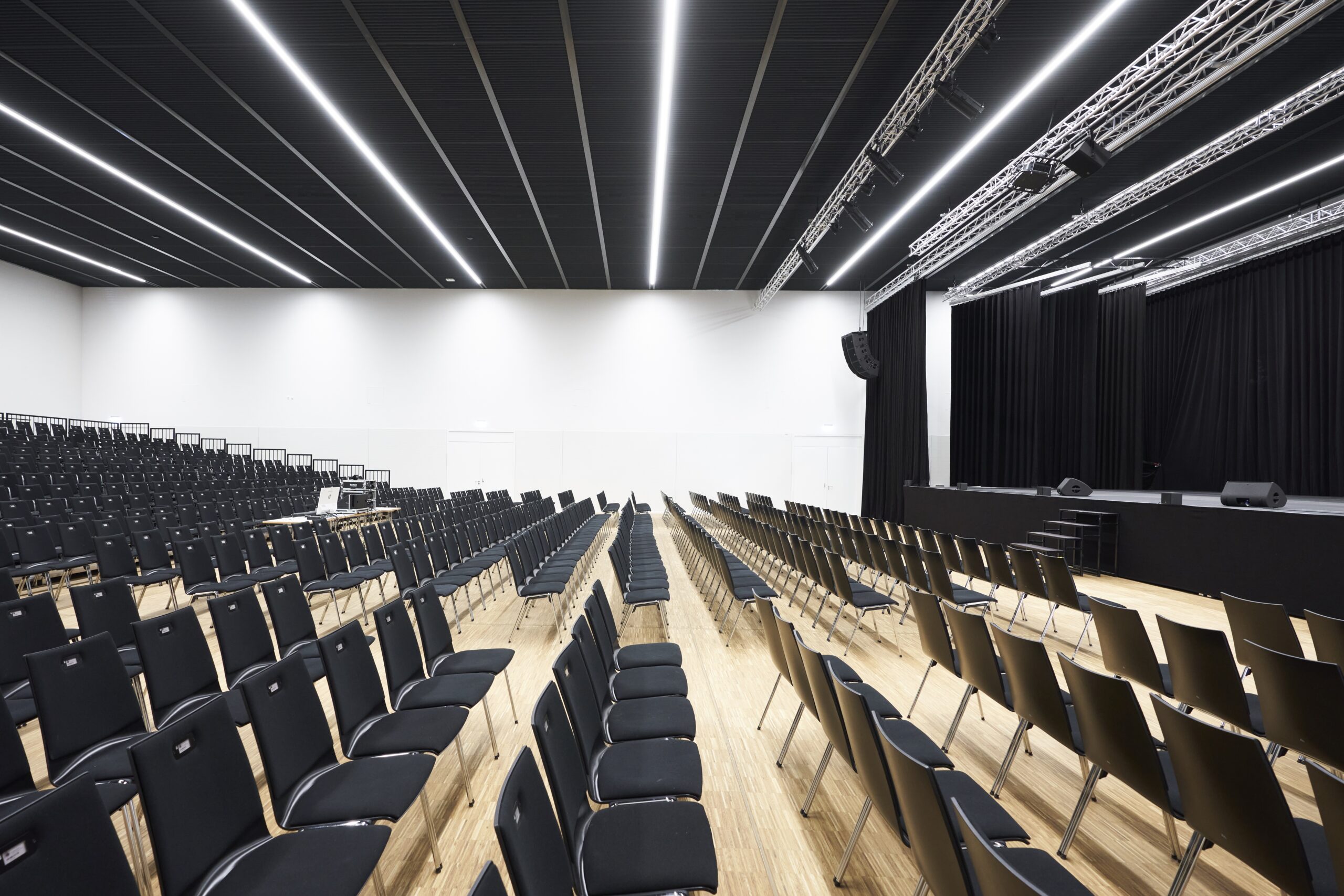 Stadthalle Beschallung Eventlocation Akustik Rheda-Wiedenbrück event sound system mobile av concept